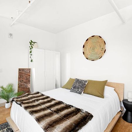 Enger Lofts Hotel 덜루스 외부 사진